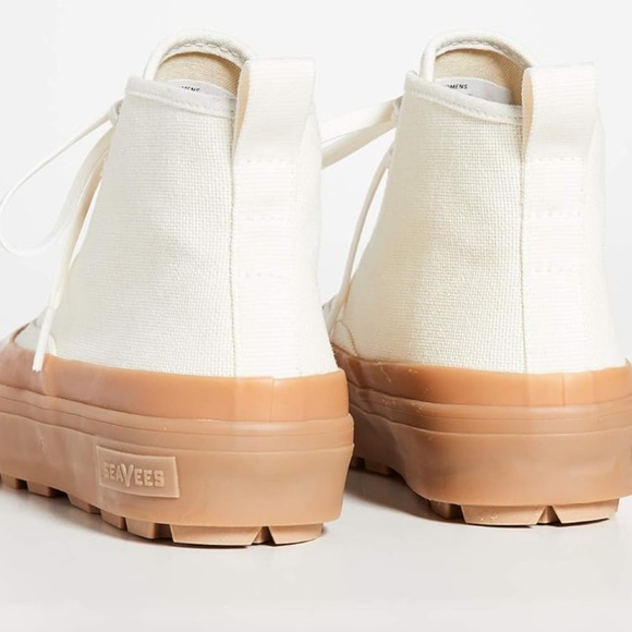 SEAVEES Women's Mammoth Boot - Picture 5 of 9